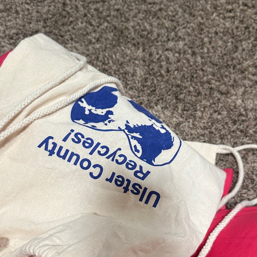 Eco-Friendly White Drawstring Backpack - image 4